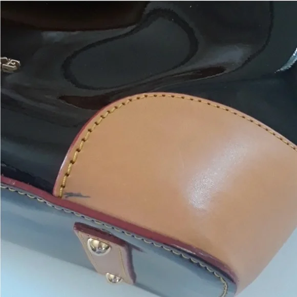 Dooney & Bourke Black Patent Leather and Tan Leather trim tote. Medium to Large. - Picture 8 of 8